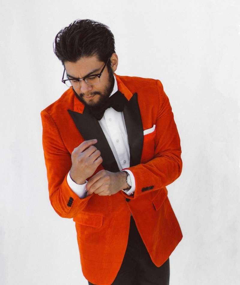 new-orange-tux.jpg